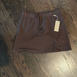 NWT Green Tea Brown Skort, Medium